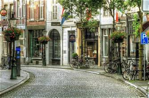 242 Rechtstraat